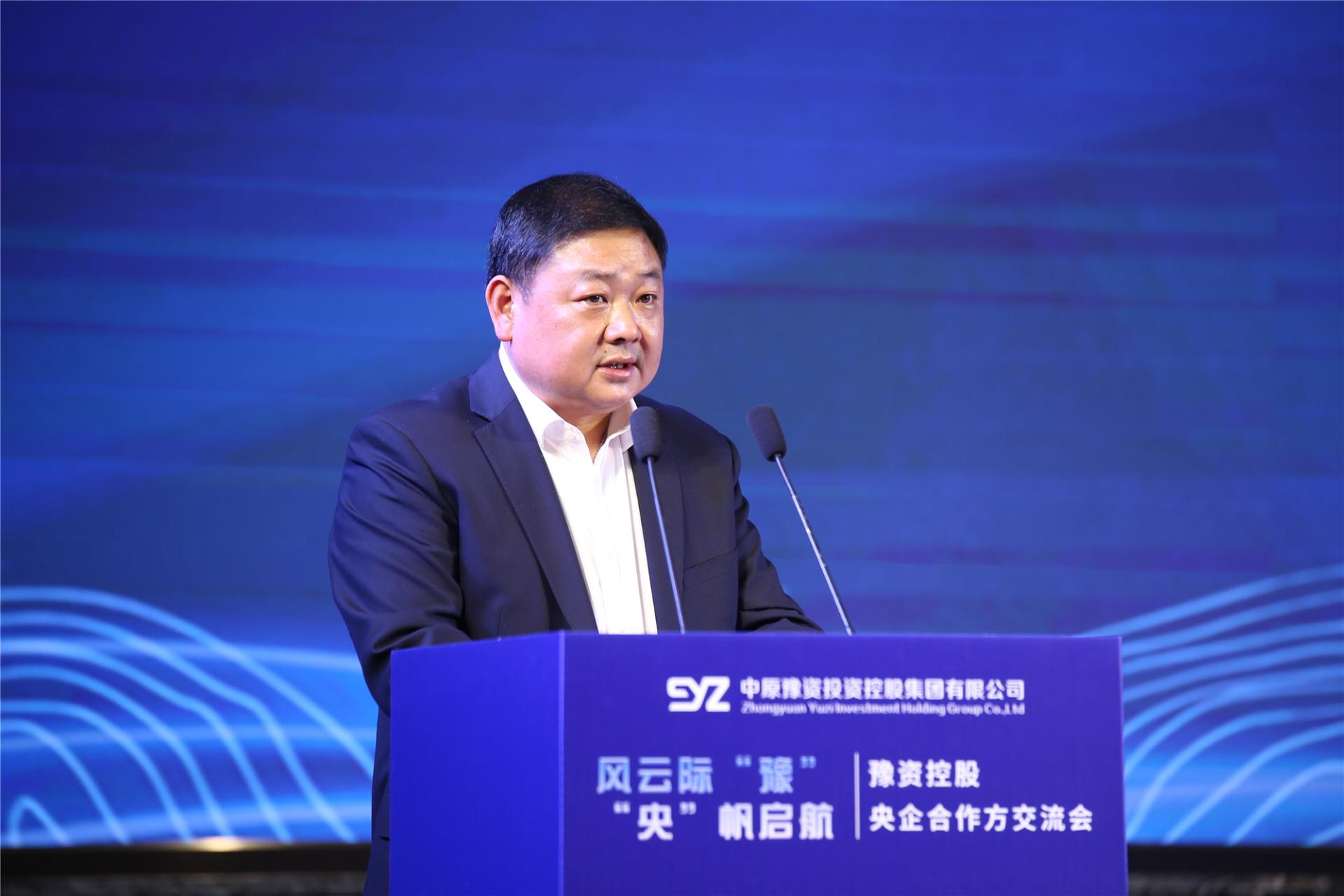 8歐成華_副本.jpg 8歐成華_副本.jpg